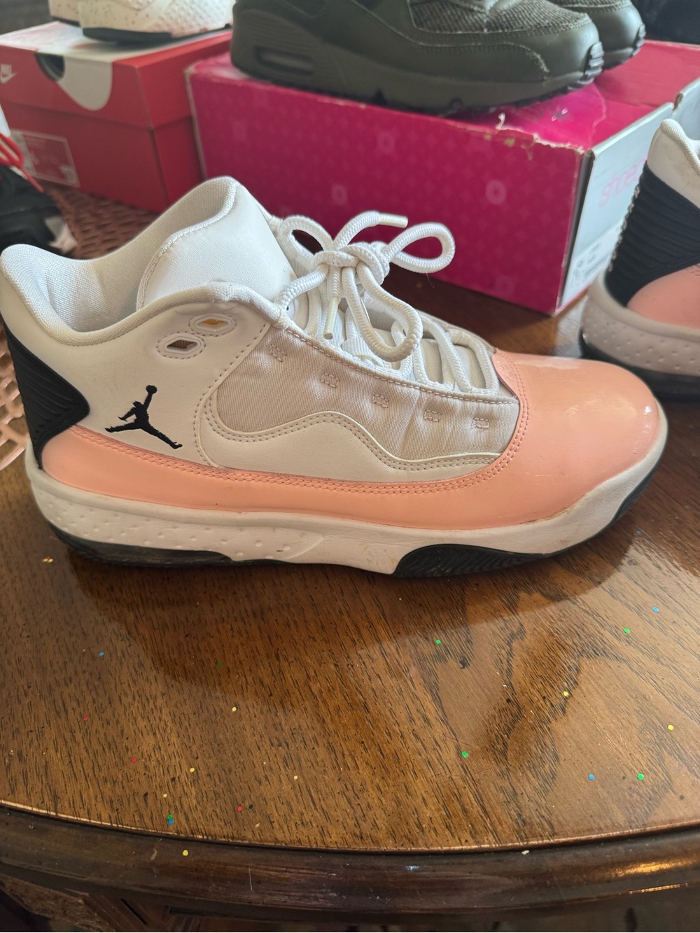 Jordan Kids White & Pink Low-Top Sneakers